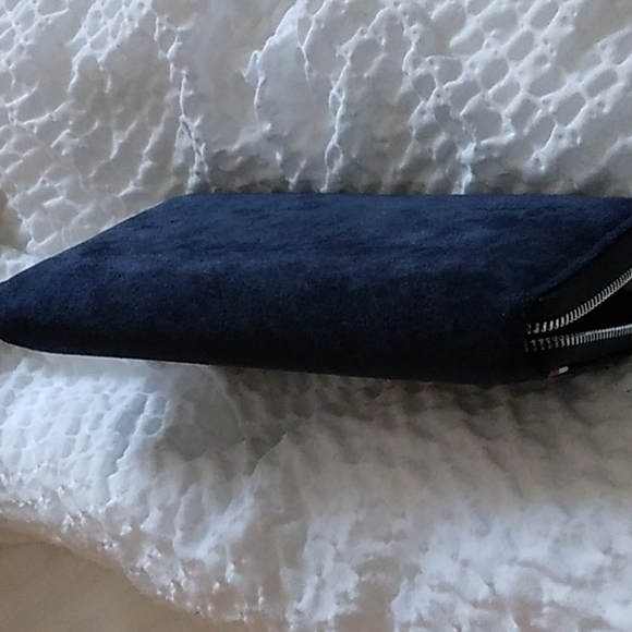 VTG"TOMMY HILFIGER" BIG BOLD LOGO..WALLET..ZIPPER - Picture 8 of 8